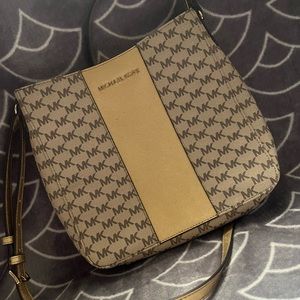 Michael Kors crossbody purse